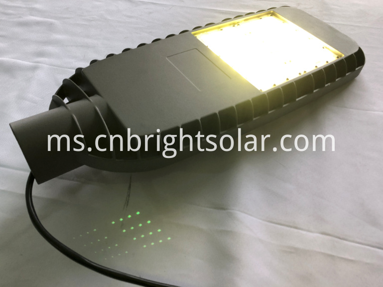 70Lampu 70Wlights
